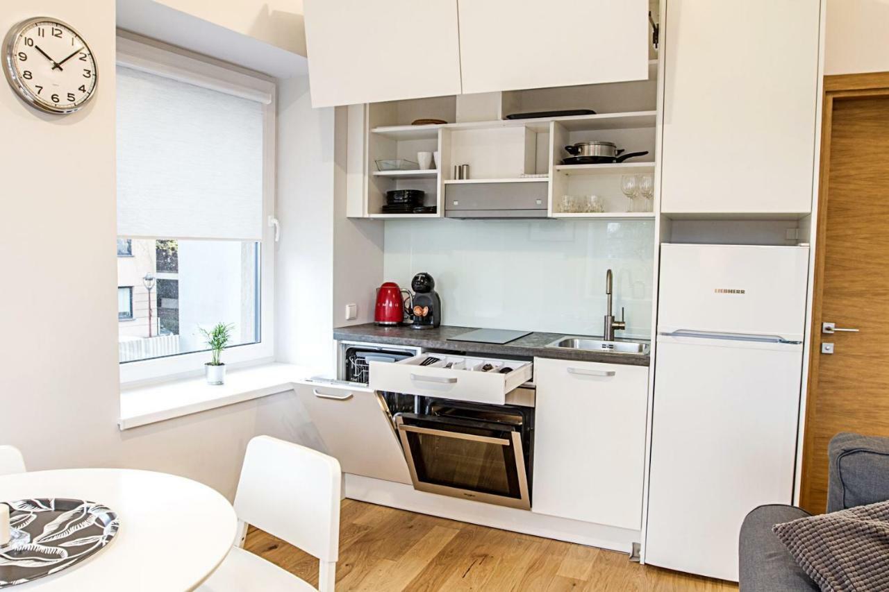 Modern 1Bd Apartment In Old Town By Hostlovers Kaunas Exterior foto